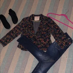 Cute floral blazer